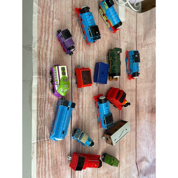 Thomas & Friends Train Lot, Mixed Train Cars, Engines, & Accessories Toy Bundle - Picture 1 of 5